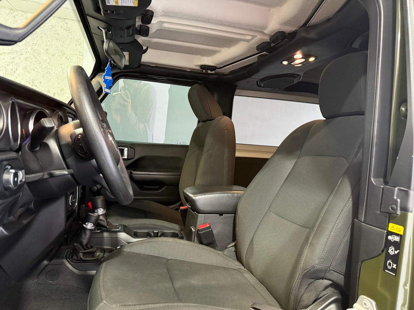 Jeep Wrangler Sport 2021