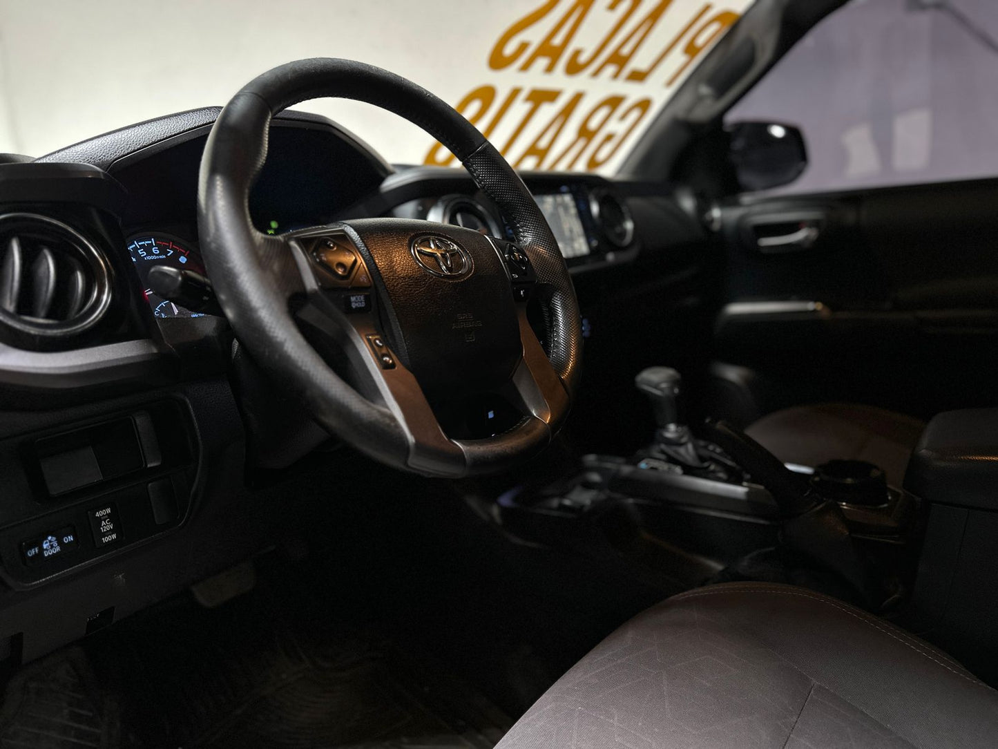 Toyota Tacoma 2016