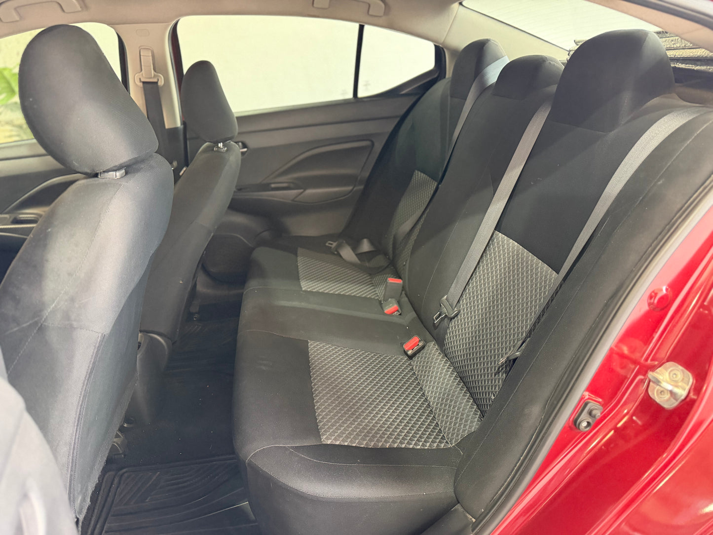 Nissan Versa 2021