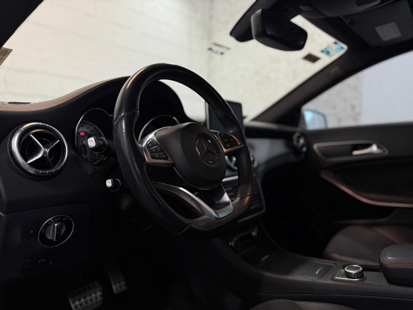 Mercedes Benz CLA250 2016