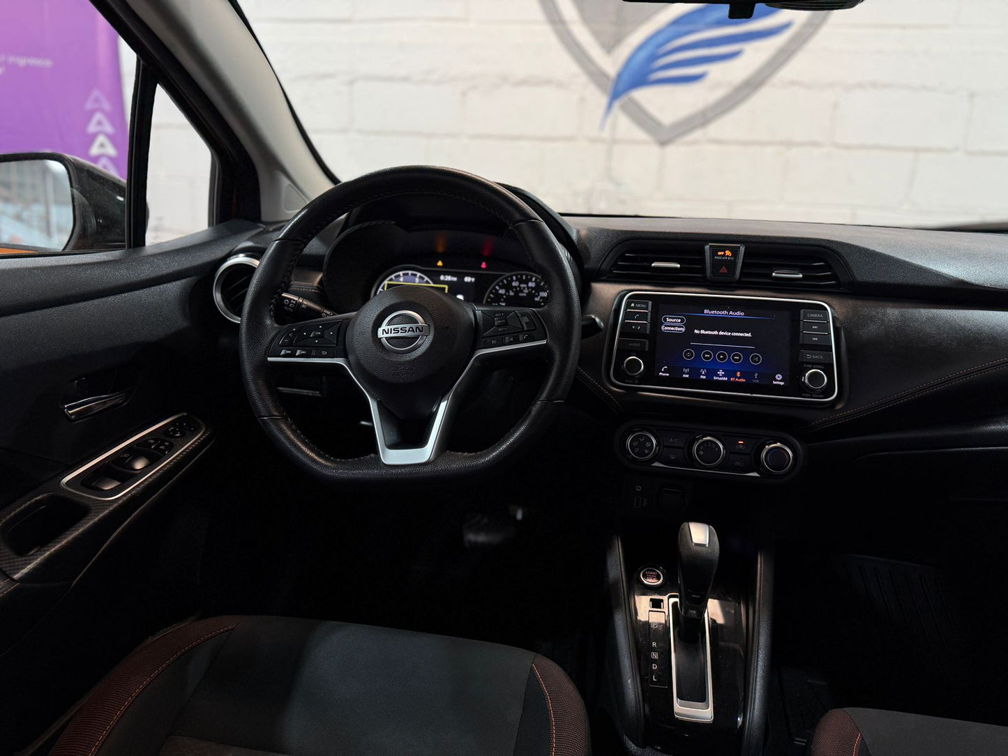 Nissan Versa SR 2021