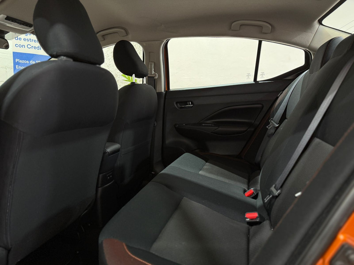 Nissan Versa SR 2021