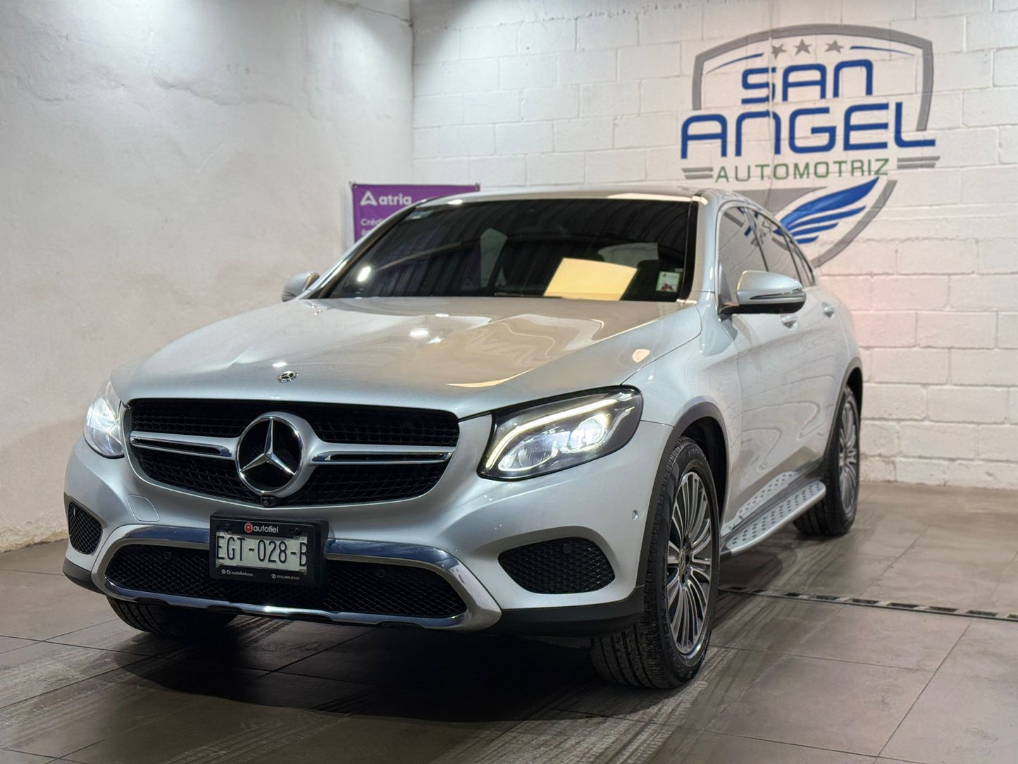 Mercedes Benz GLC300 2019