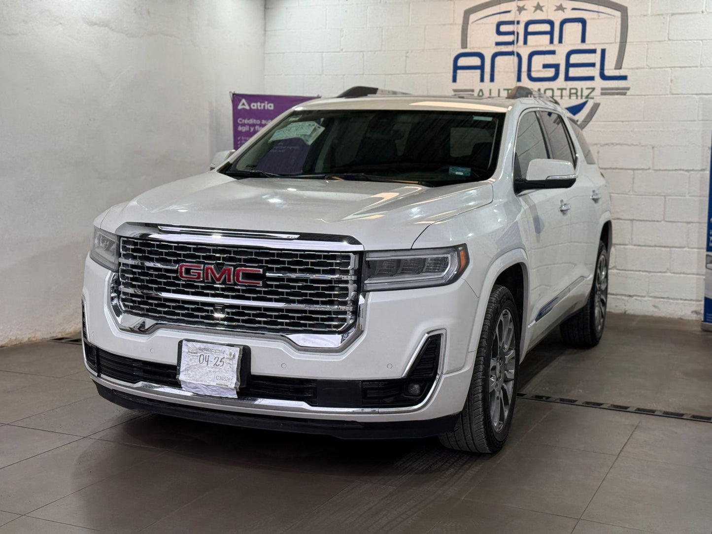 GMC Acadia Denali 2023