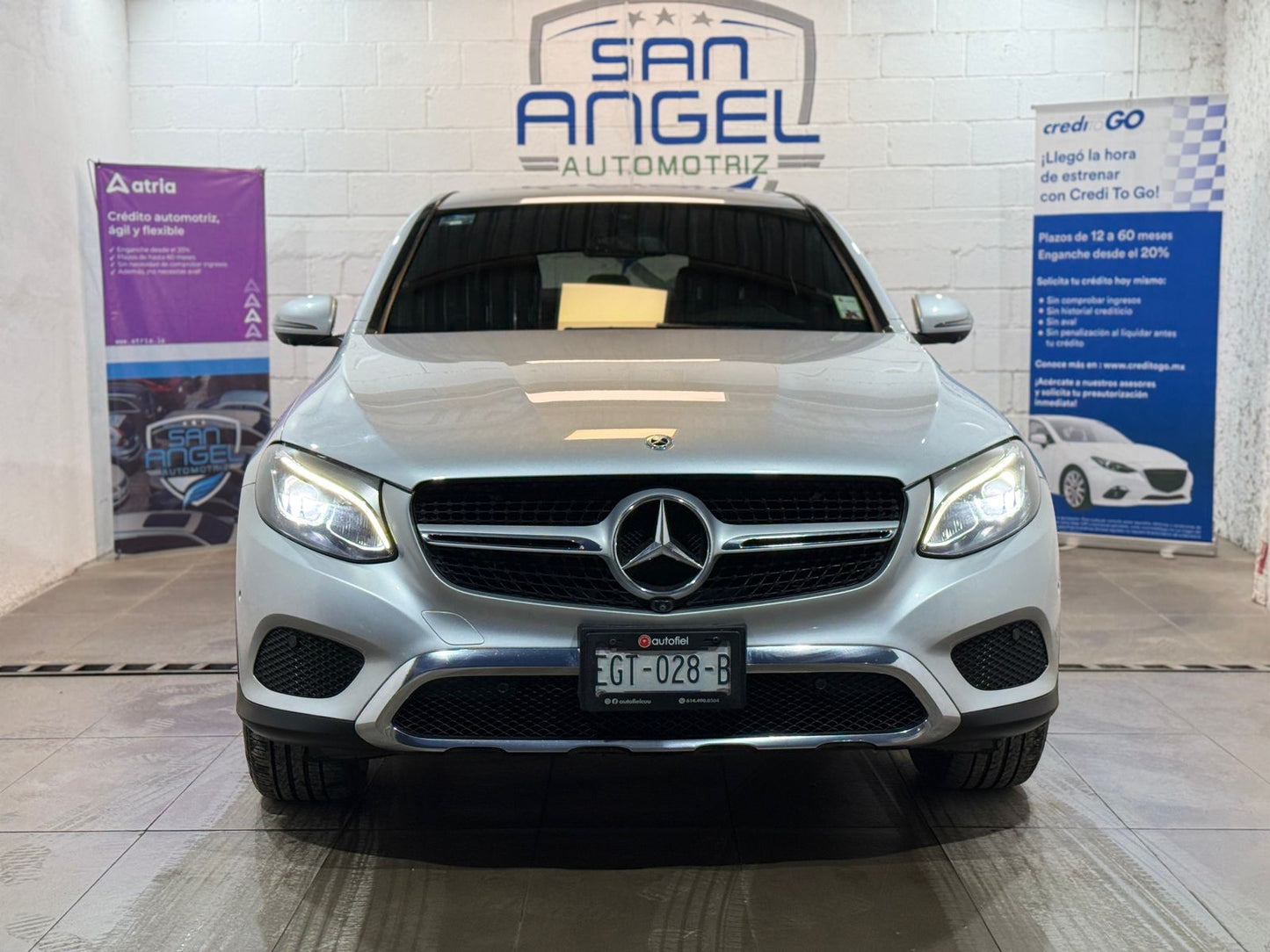 Mercedes Benz GLC300 2019