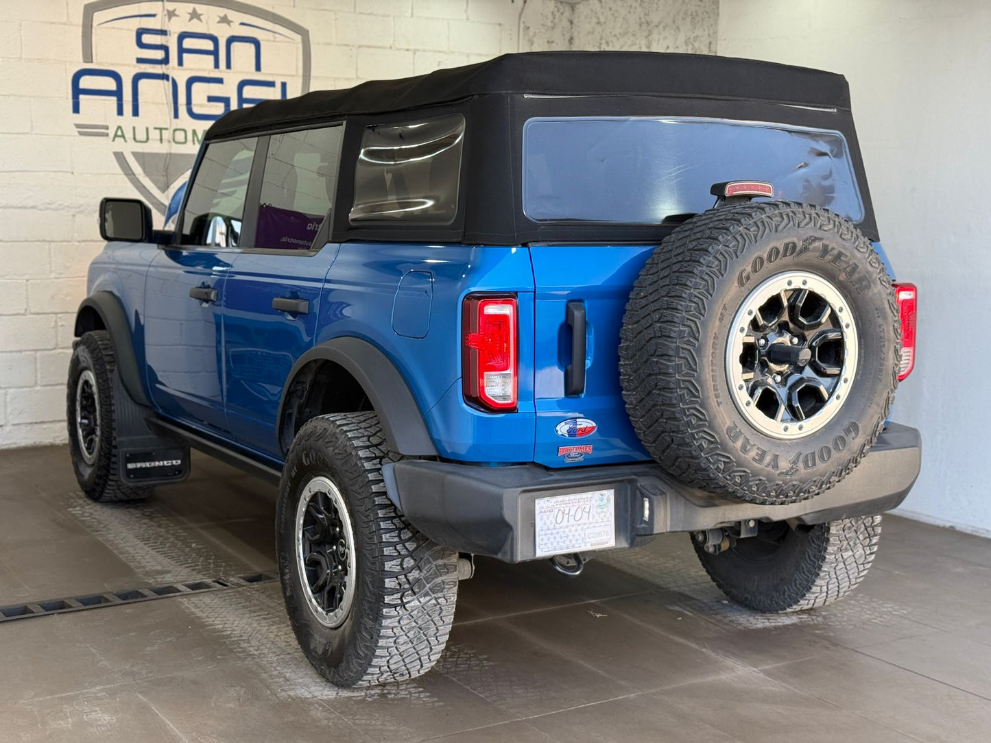 Ford Bronco 2021